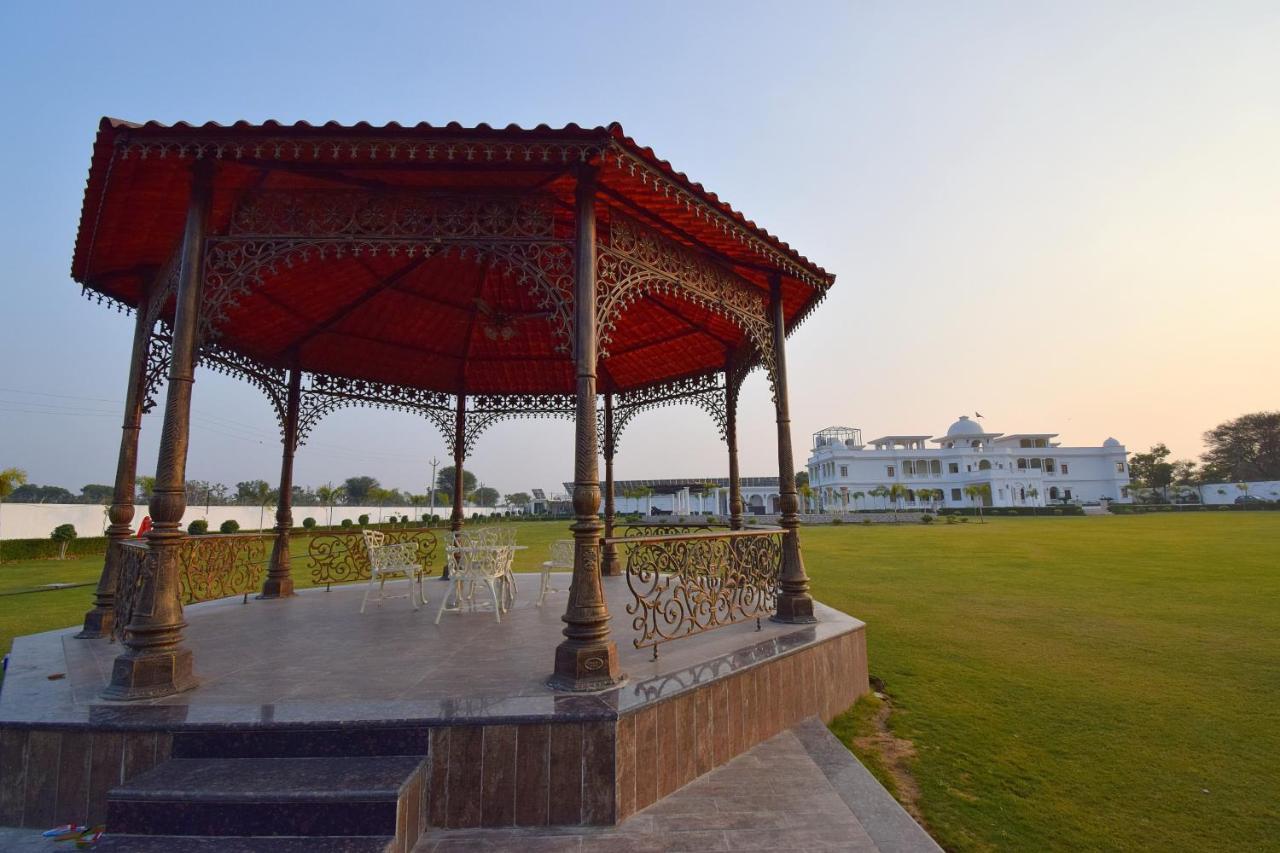 Umaid Farm Resort- A Legancy Vintage Stay In Jaipur Exterior foto